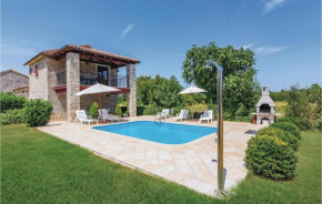 2 Bedroom Lovely Home In Butkovici